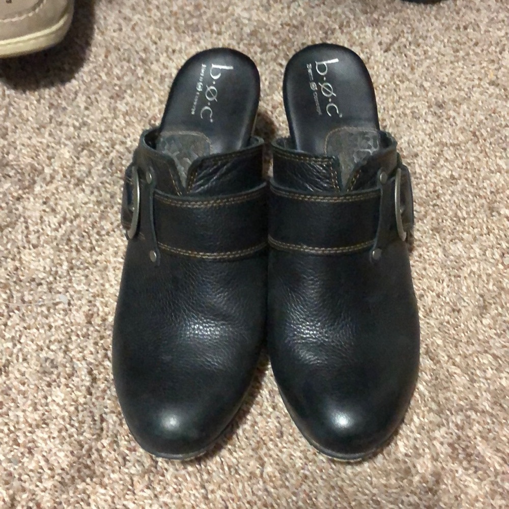 Born black leather mules size 9